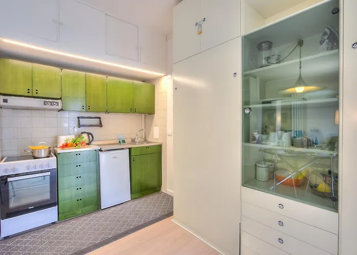 Casa Emma With Sea Glimpse - Happy Санремо