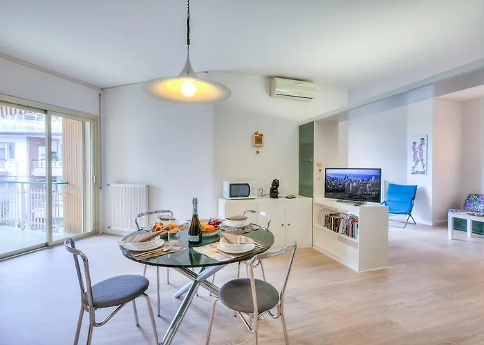 Casa Emma With Sea Glimpse - Happy * Санремо