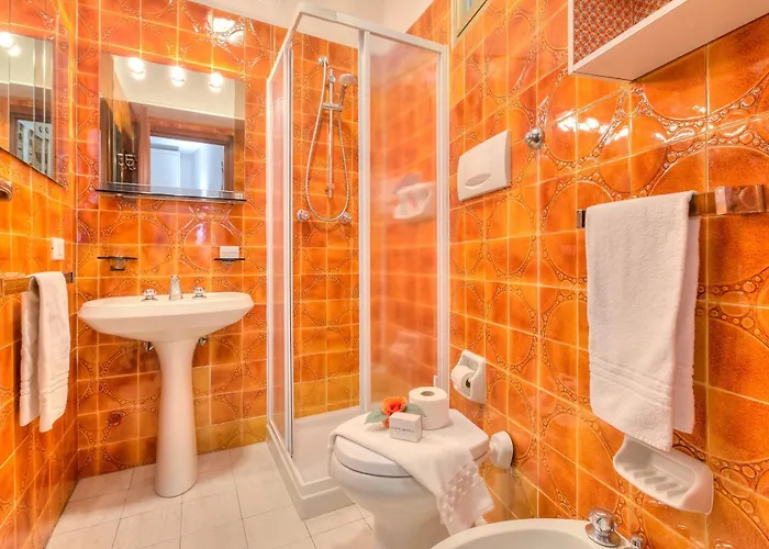 Casa Emma With Sea Glimpse - Happy *