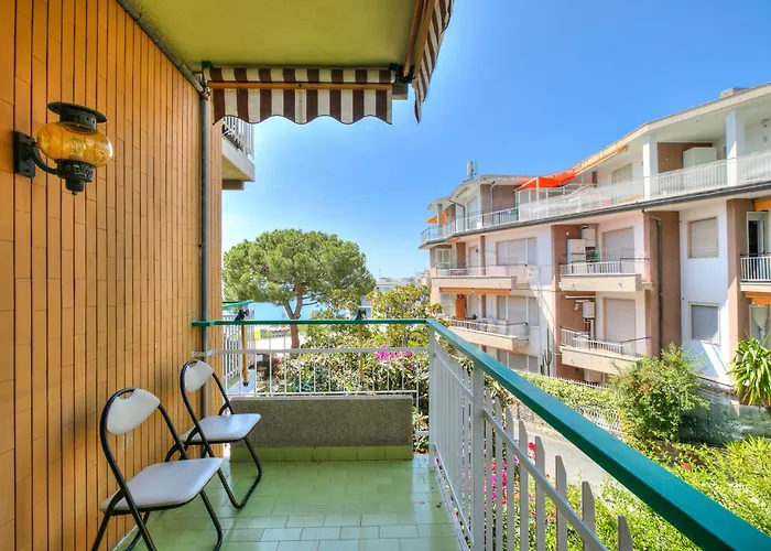 Casa Emma With Sea Glimpse - Happy Апартаменты Санремо