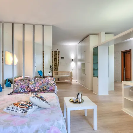 Casa Emma With Sea Glimpse - Happy 아파트 산레모