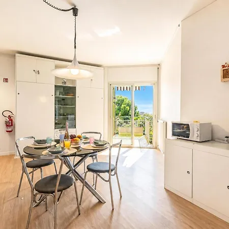 Casa Emma With Sea Glimpse - Happy *